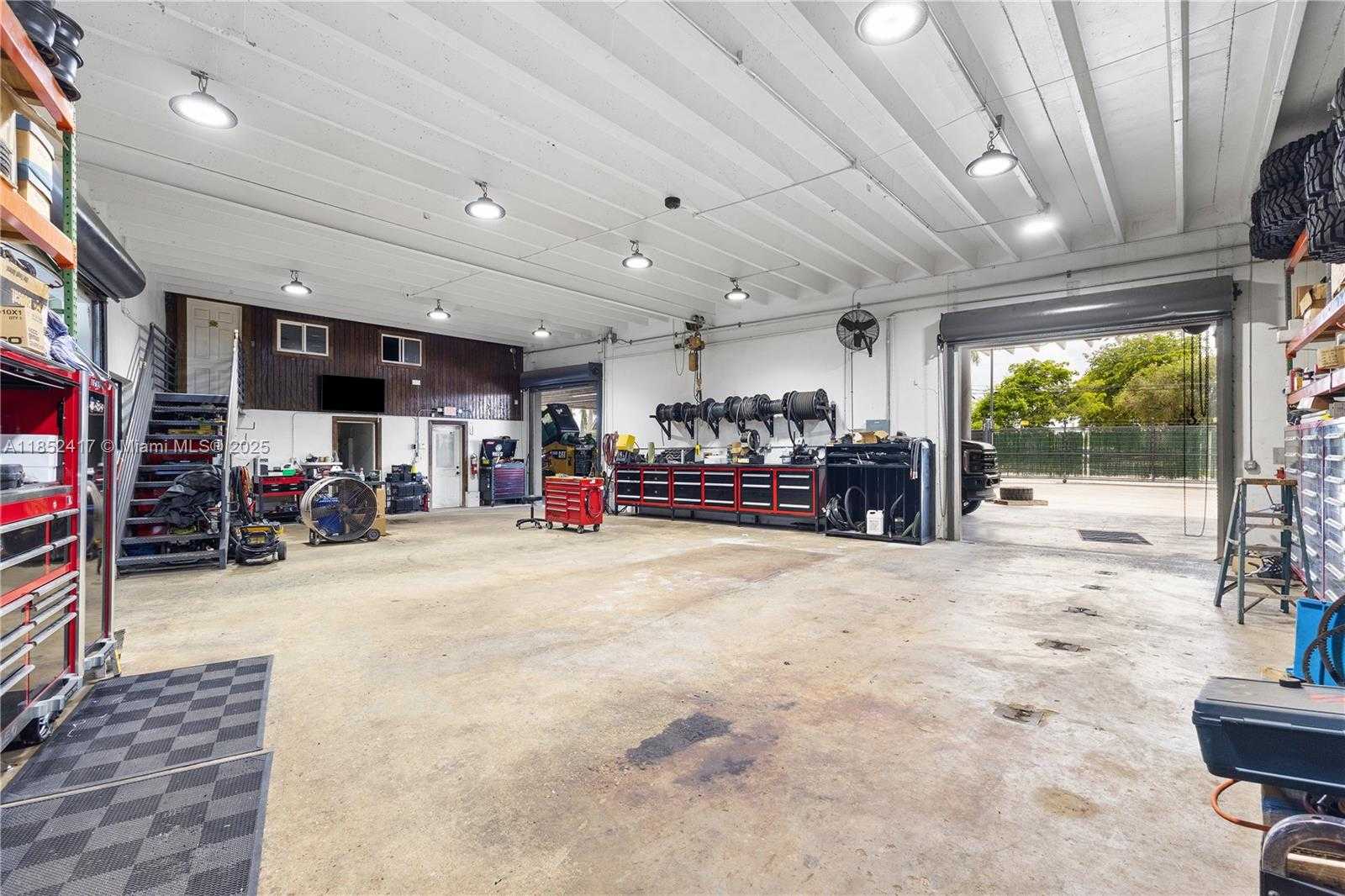 Small Image of 620 SOUTH FLAGLER AVE, Homestead Number 4