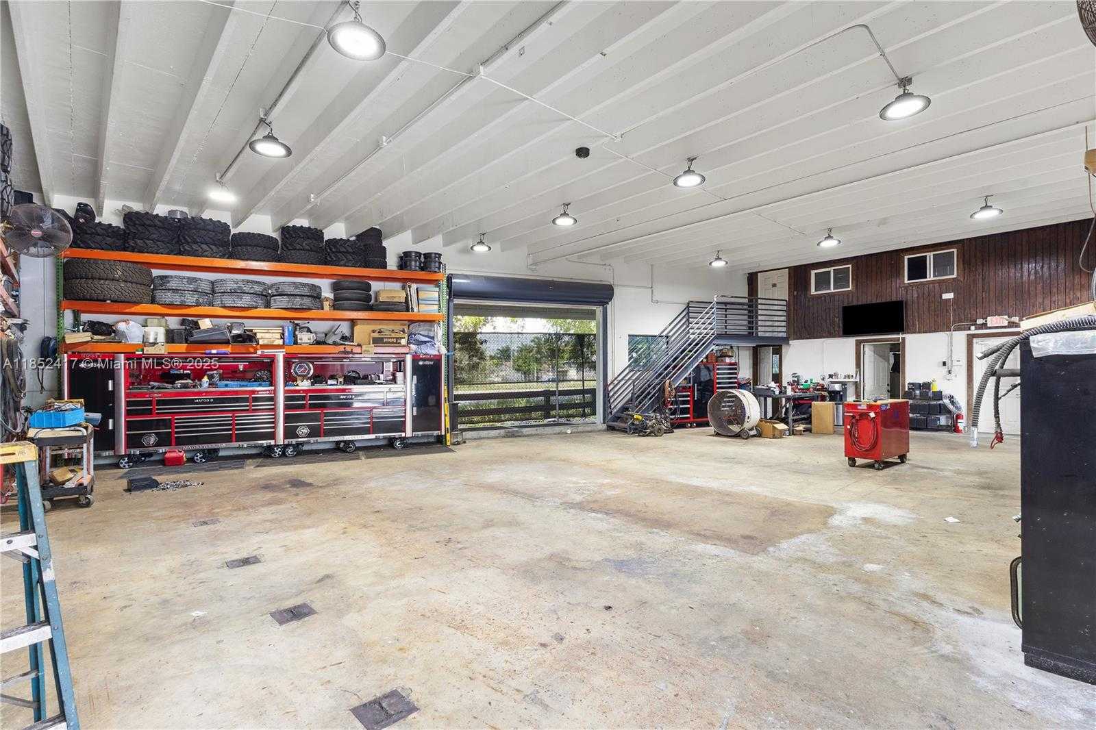 Small Image of 620 SOUTH FLAGLER AVE, Homestead Number 7