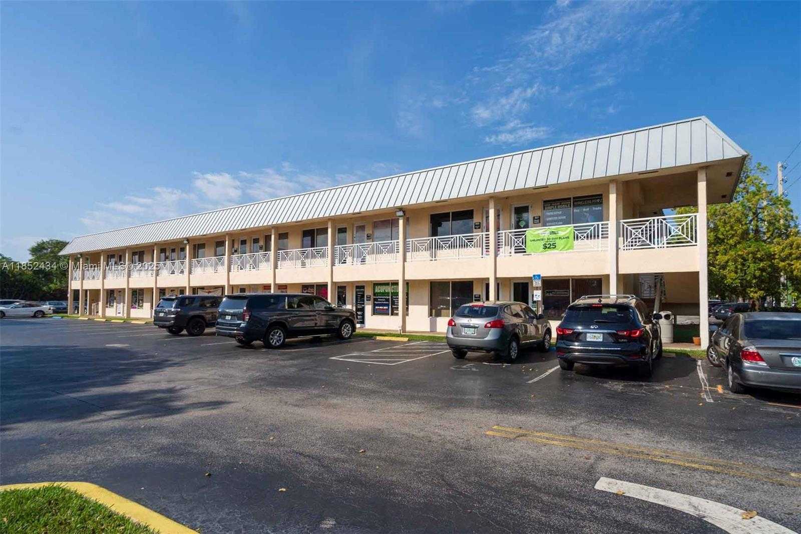 Small Image of 7310 WEST MCNAB RD #210, Tamarac Number 1