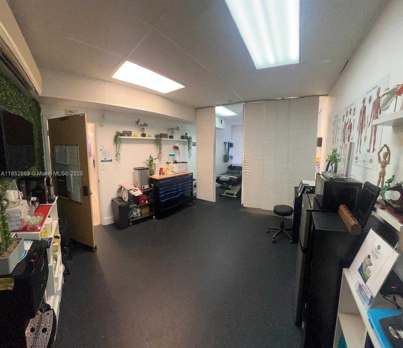 Small Image of 6405 NORTH WEST 36TH ST, Virginia Gardens Number 3