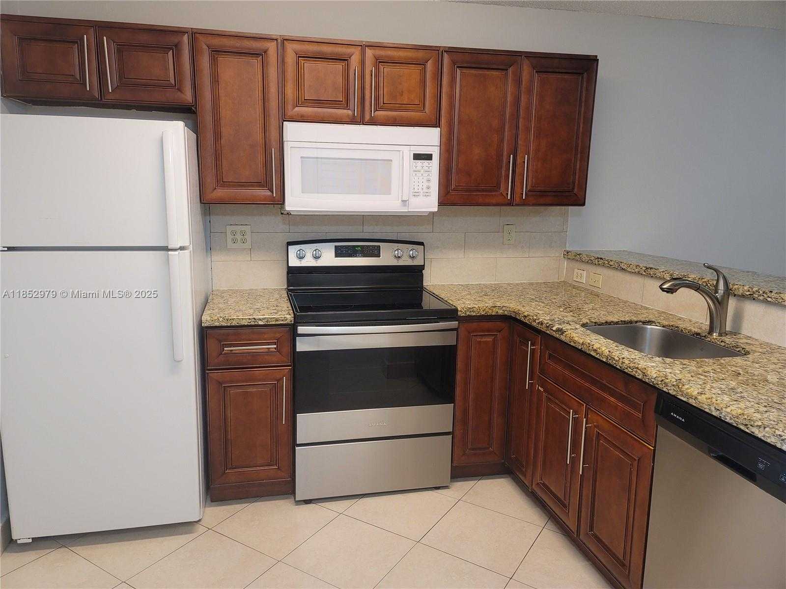Small Image of 9886 NOB HILL LN, Sunrise Number 9