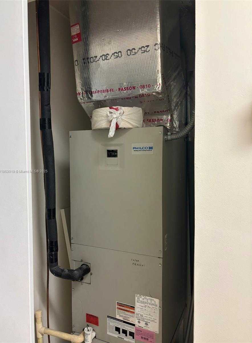 Small Image of 8212 NORTH WEST 30TH TER, Doral Number 9