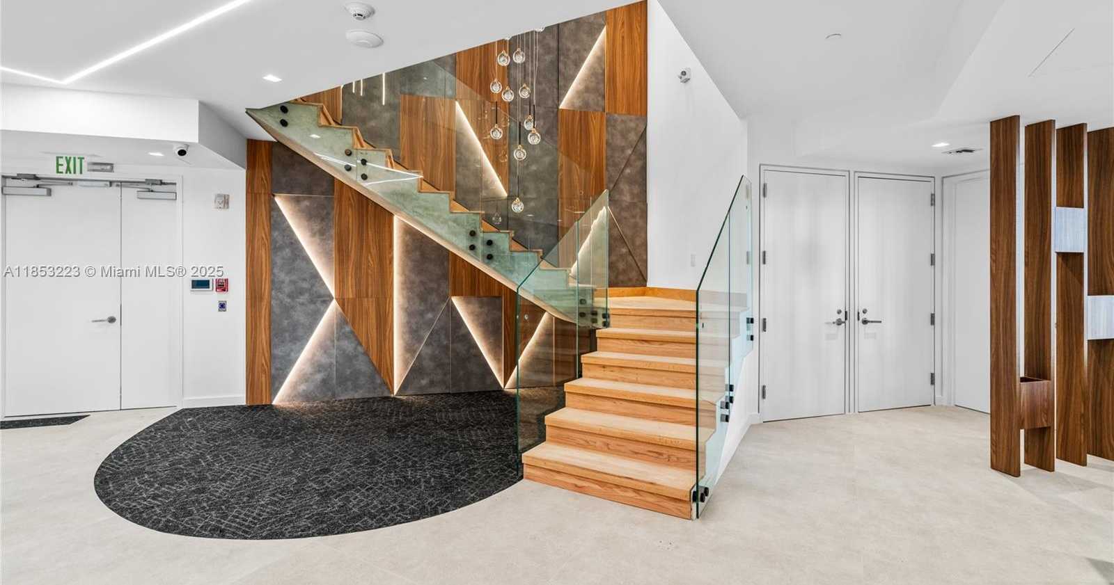 Small Image of 1300 BRICKELL BAY DR #CU6, Miami Number 8
