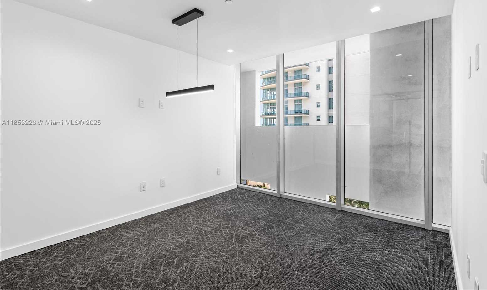 Small Image of 1300 BRICKELL BAY DR #CU6, Miami Number 80