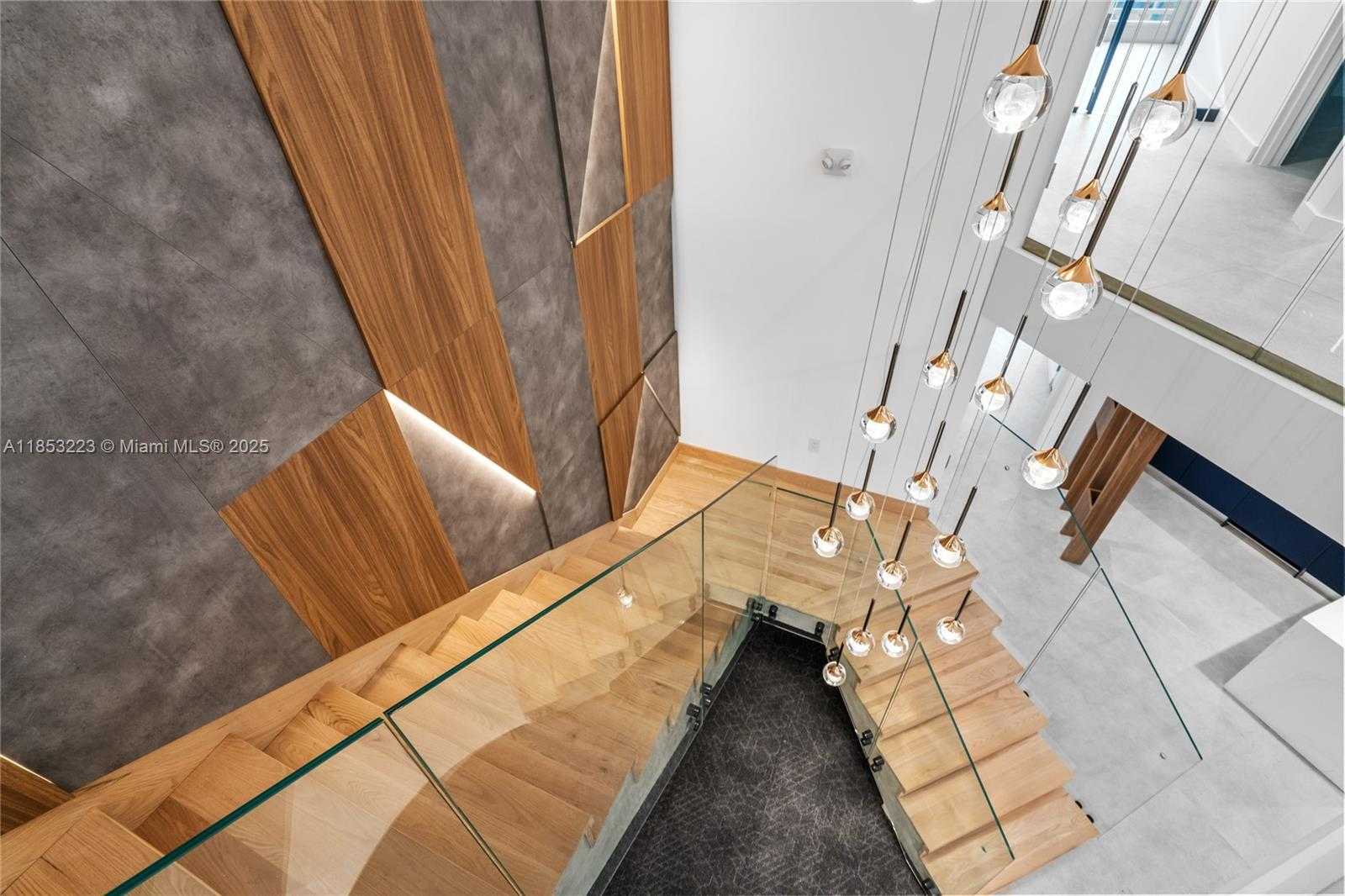 Small Image of 1300 BRICKELL BAY DR #CU6, Miami Number 97