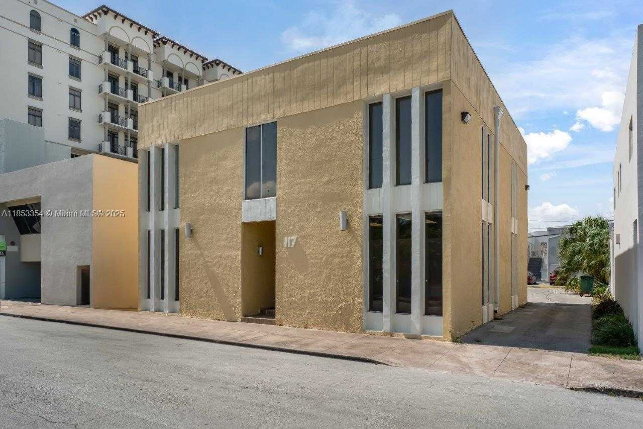 Small Image of 117 MAJORCA AVE, Coral Gables Number 6