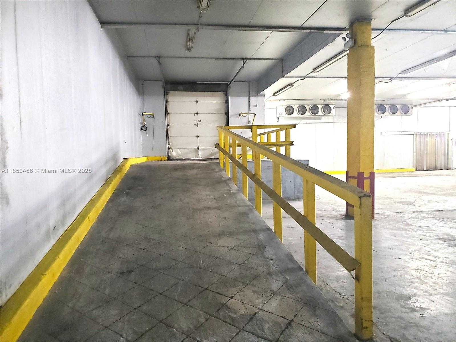 Small Image of 1395 NORTH WEST 22ND ST, Miami Number 29