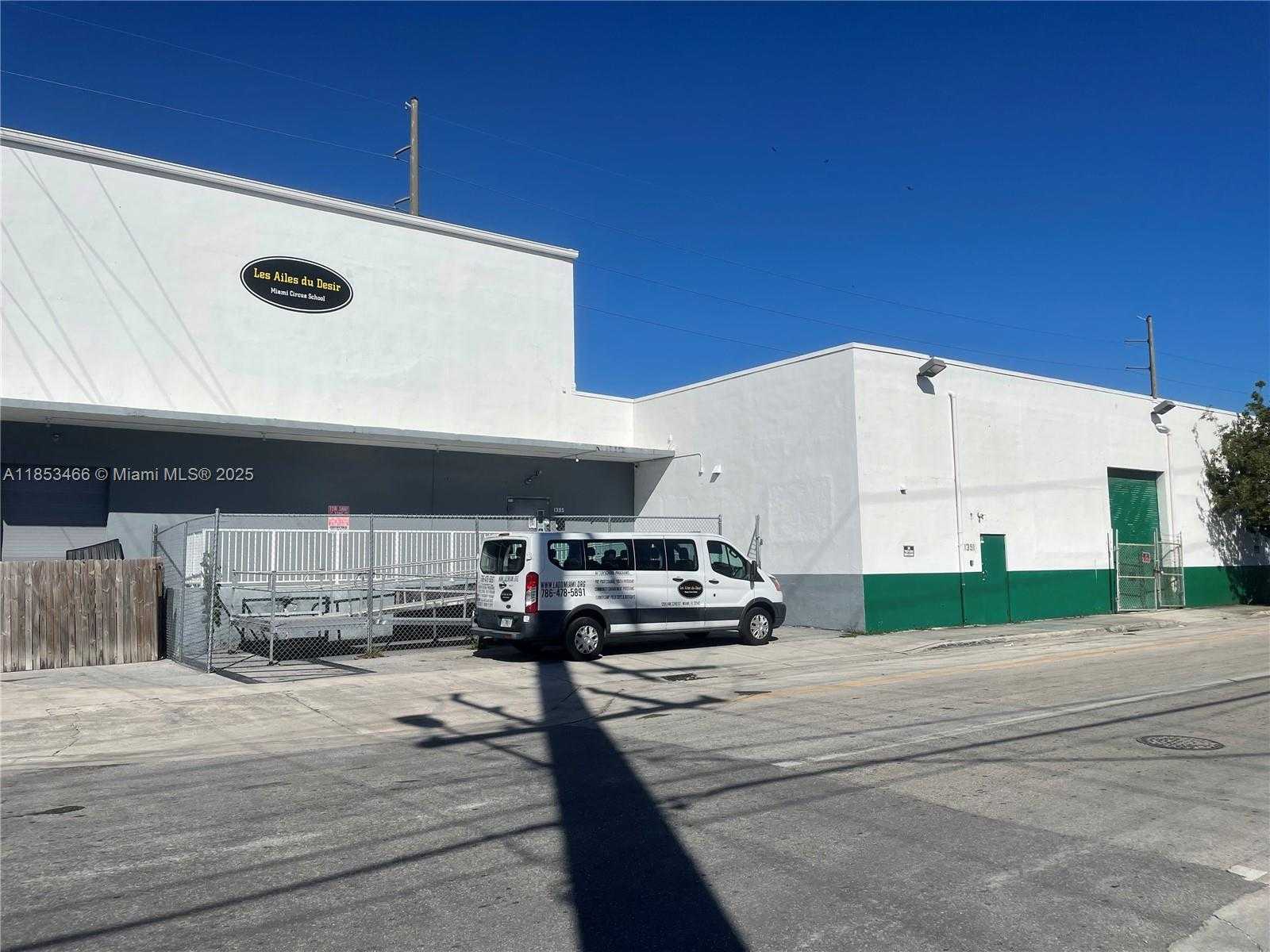 Small Image of 1395 NORTH WEST 22ND ST, Miami Number 3
