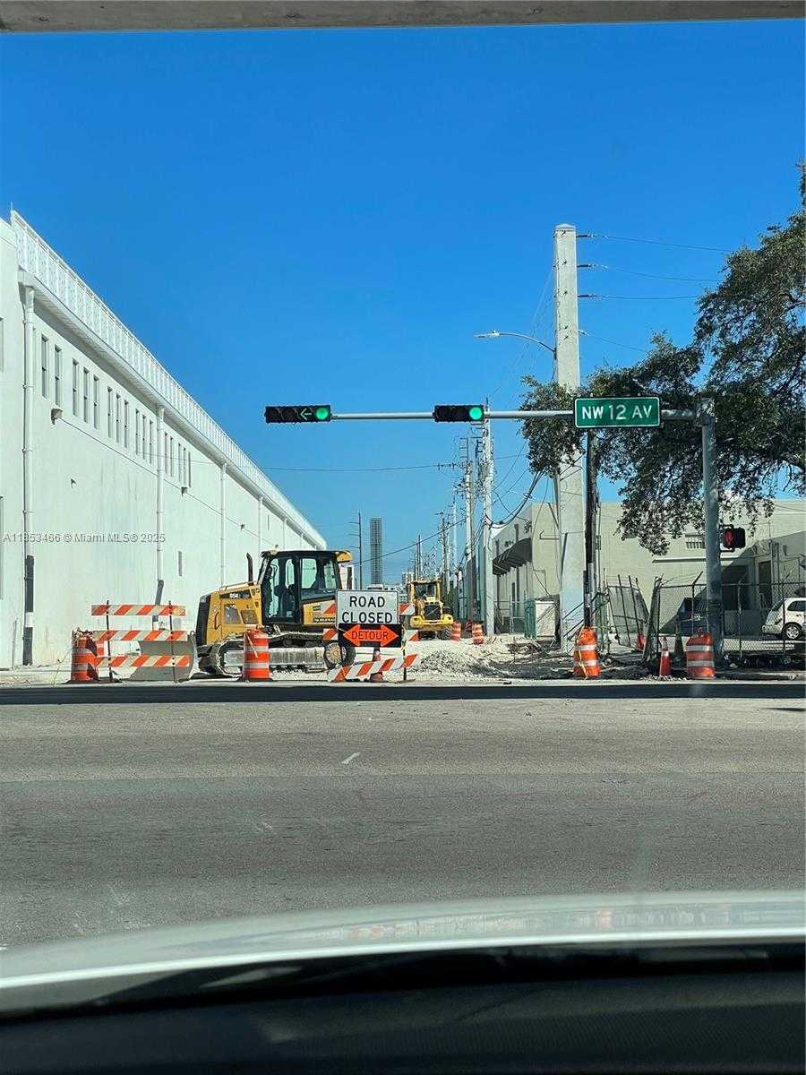 Small Image of 1395 NORTH WEST 22ND ST, Miami Number 43