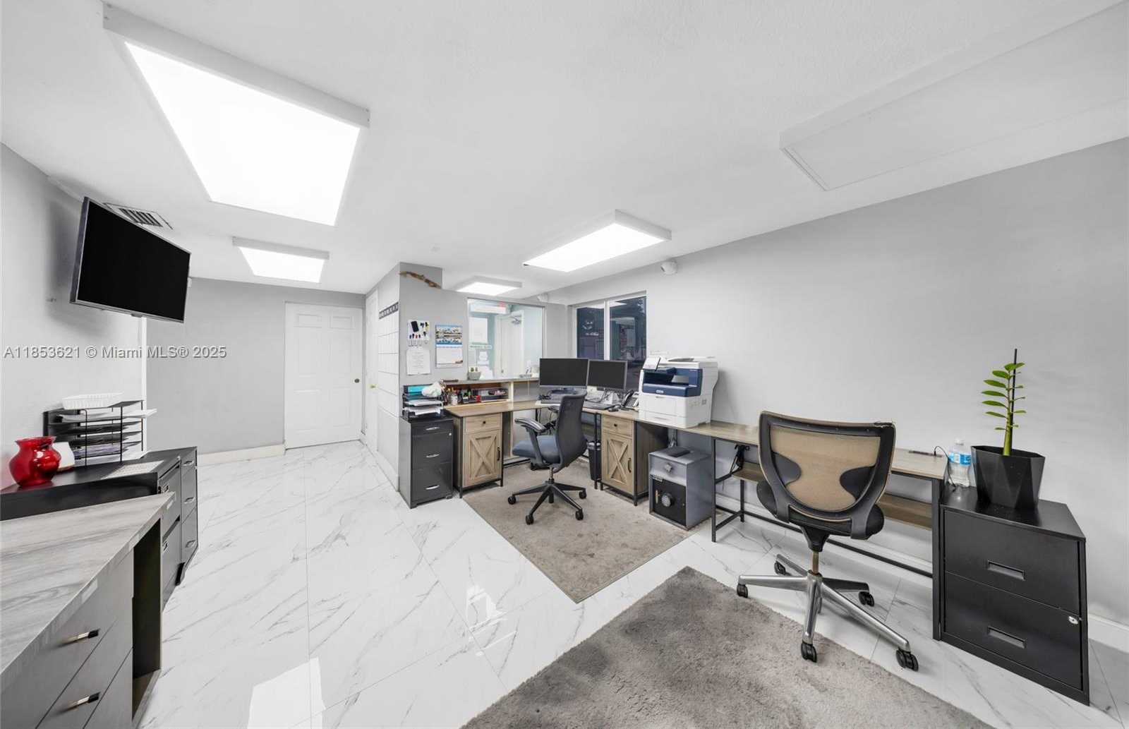 Small Image of 2696 WEST 3RD AVE, Hialeah Number 4