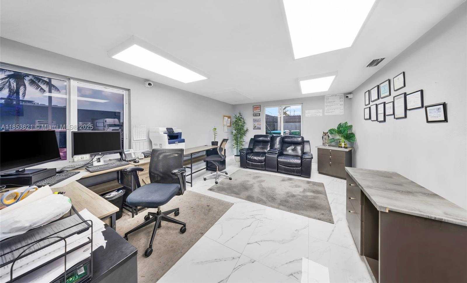 Small Image of 2696 WEST 3RD AVE, Hialeah Number 5