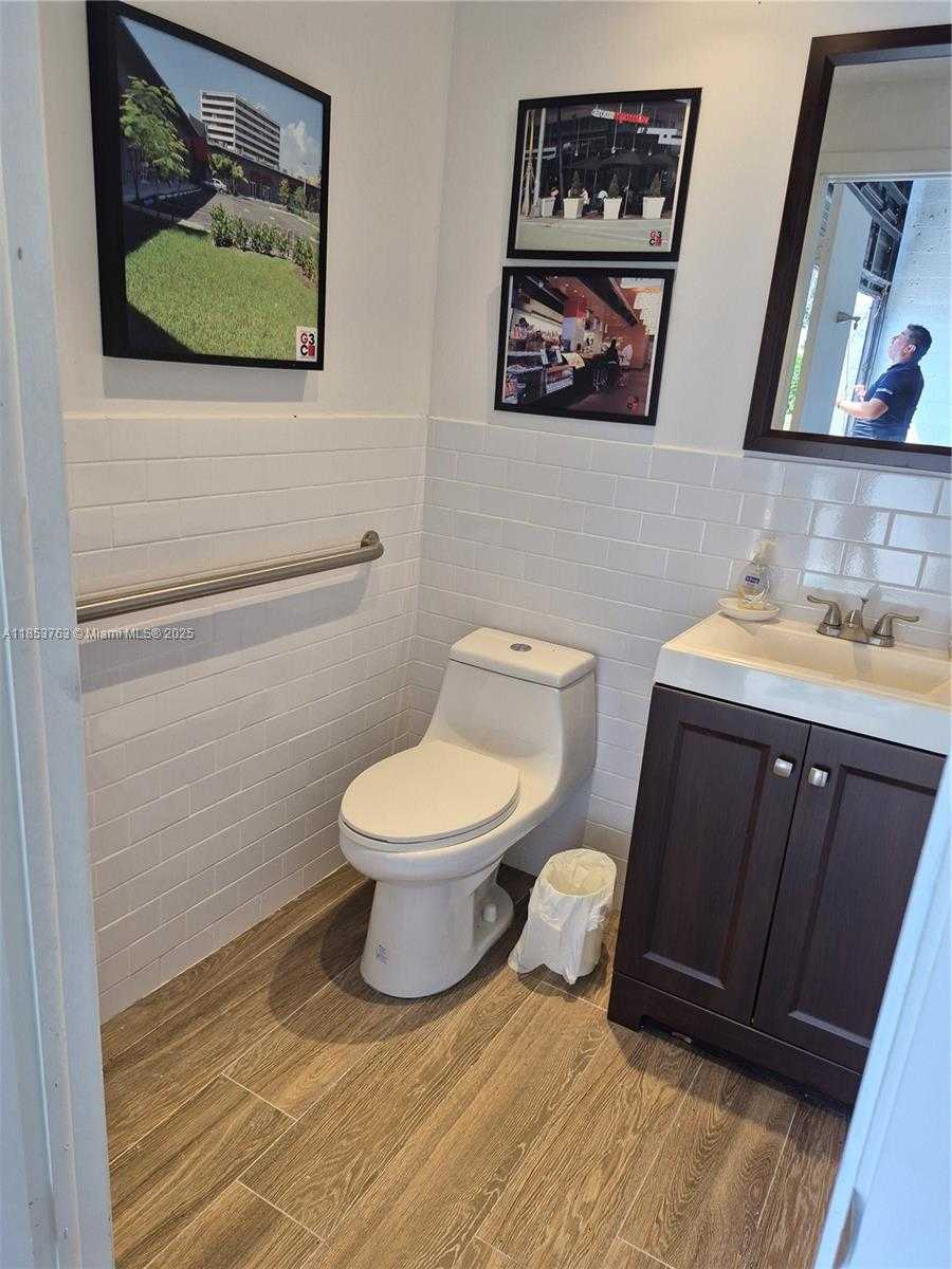 Small Image of 3965 INVESTMENT LANE #A 2-3, West Palm Beach Number 6