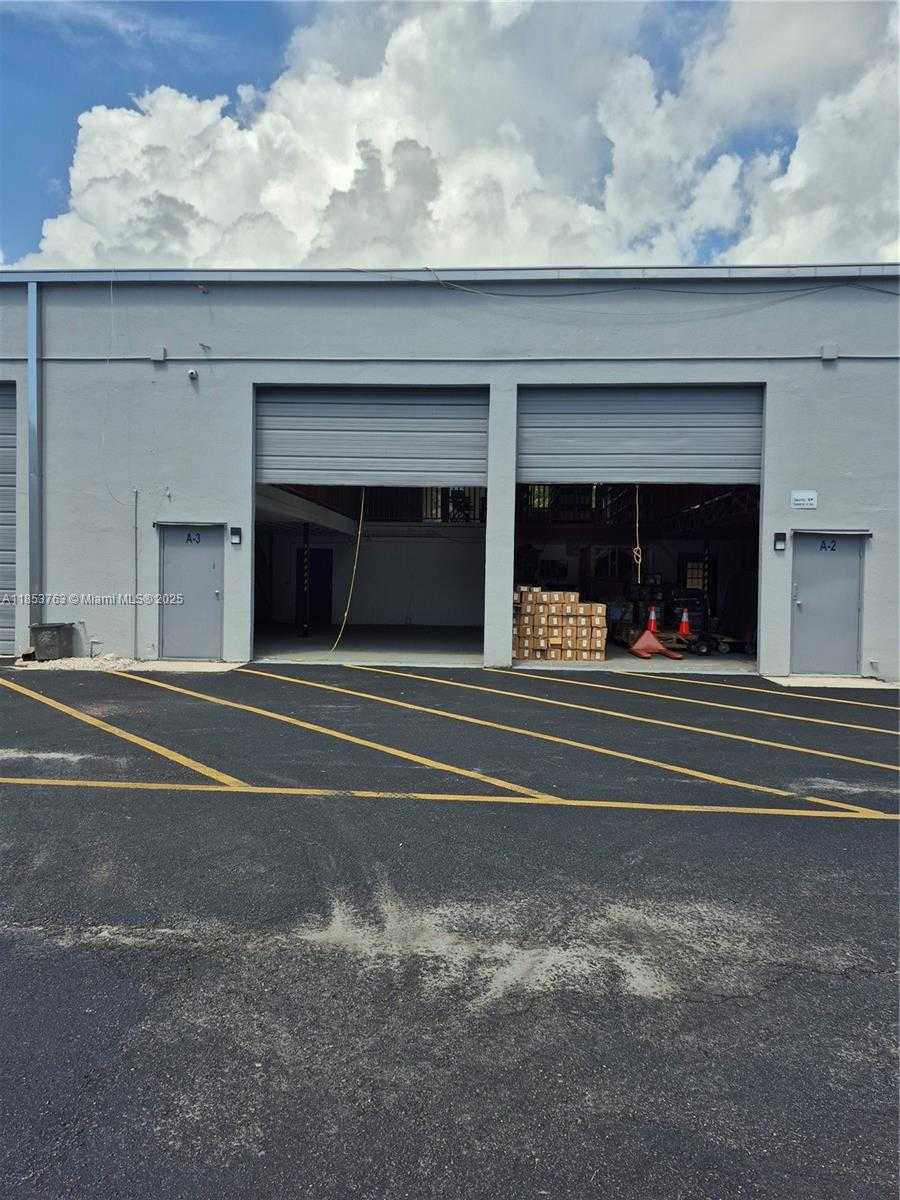 Small Image of 3965 INVESTMENT LANE #A 2-3, West Palm Beach Number 8