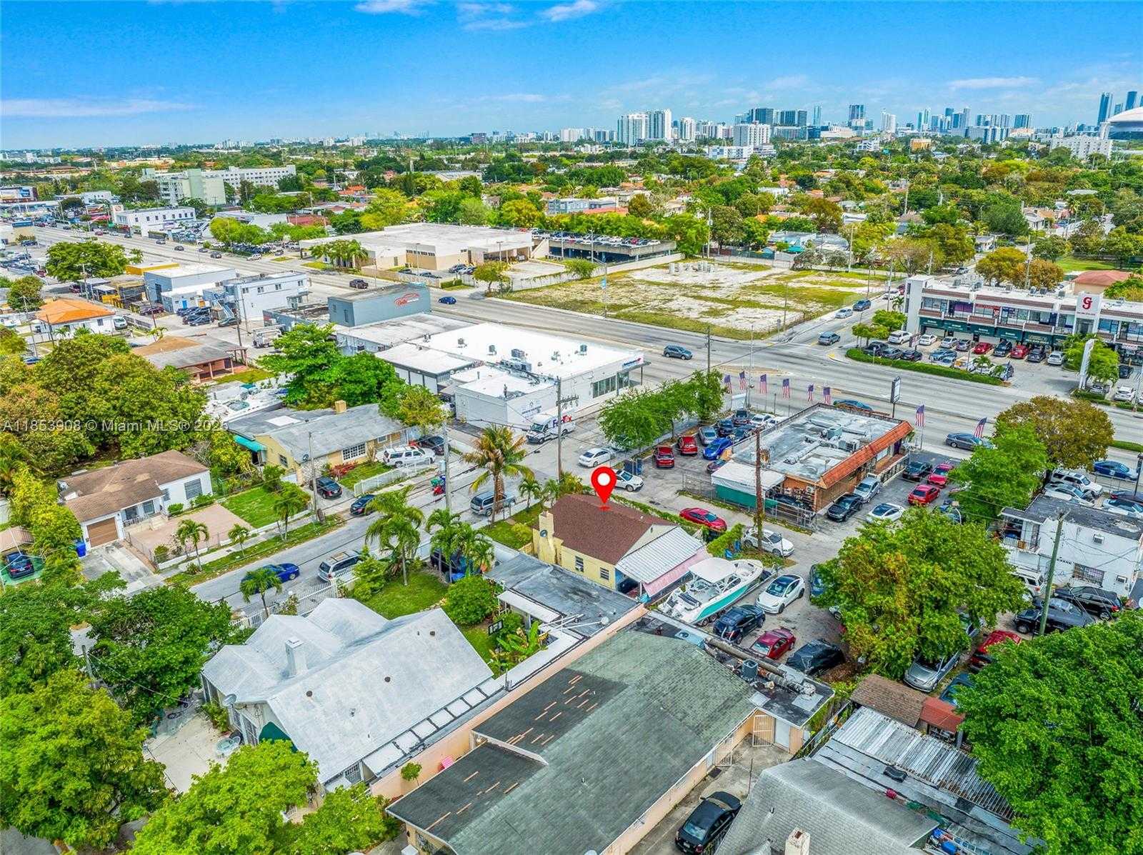 Small Image of 2728 NORTH WEST 3RD ST, Miami Number 11