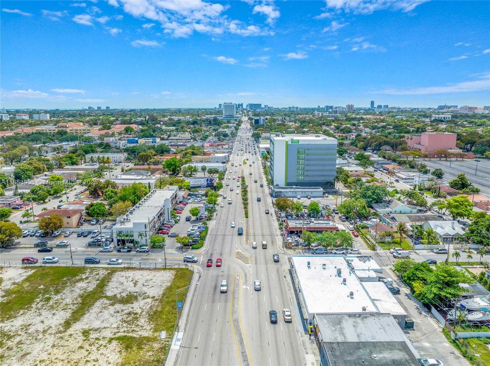 Small Image of 2728 NORTH WEST 3RD ST, Miami Number 16