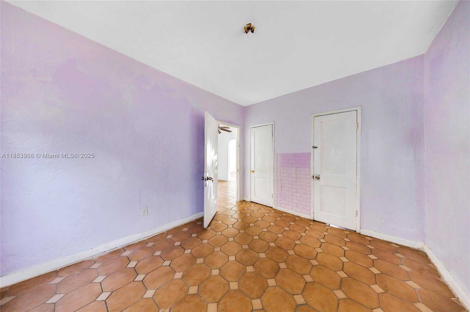 Small Image of 2728 NORTH WEST 3RD ST, Miami Number 29