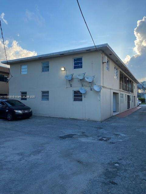 Small Image of 410 NORTH WEST 47TH AVE, Miami Number 2