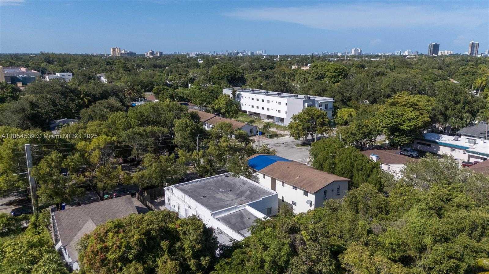 Small Image of 180 NORTH WEST 59TH ST, Miami Number 27