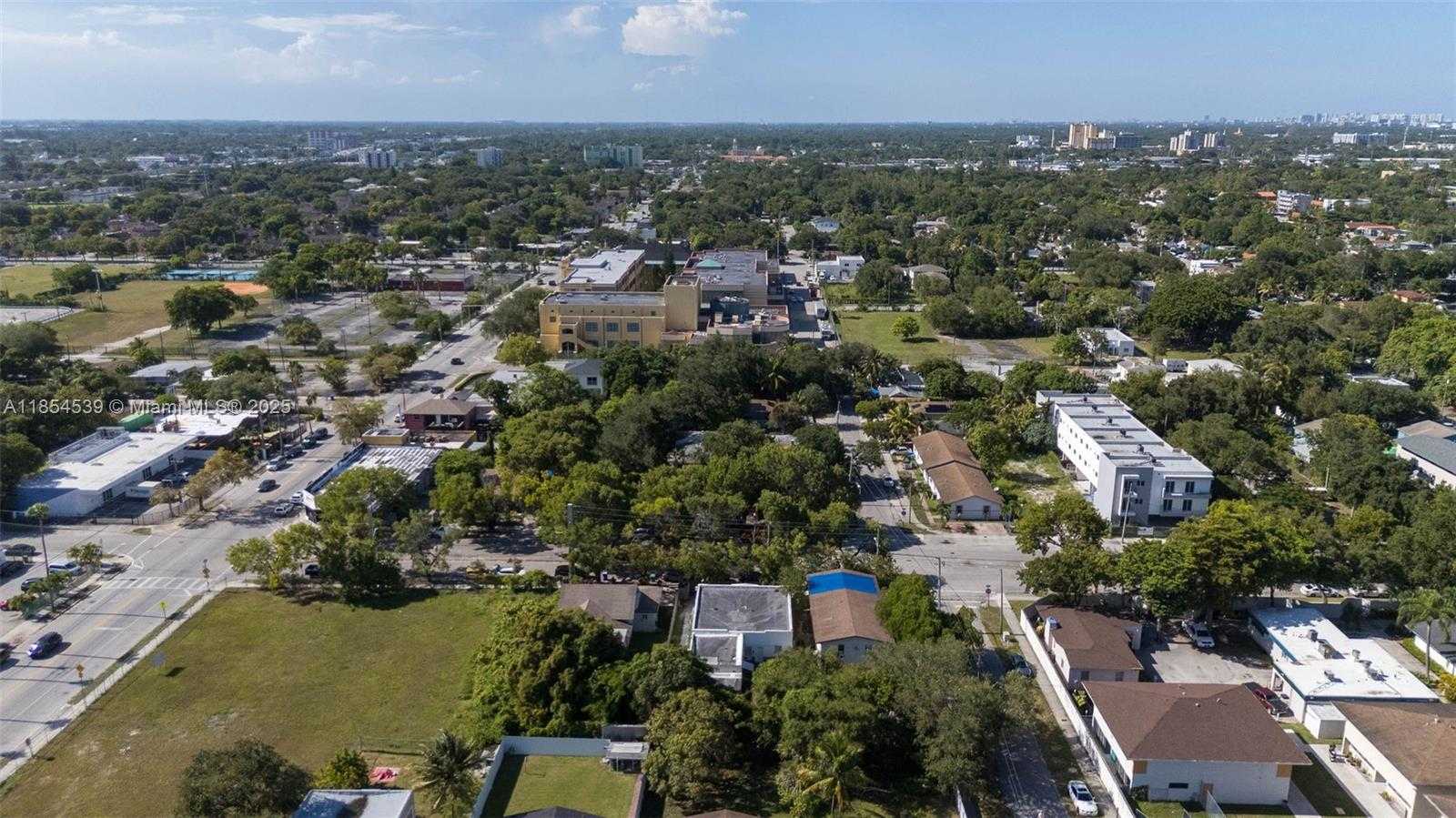 Small Image of 180 NORTH WEST 59TH ST, Miami Number 32
