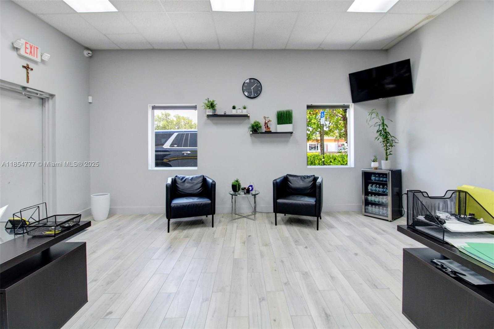 Small Image of 500 SOUTH DIXIE HWY, Hollywood Number 26