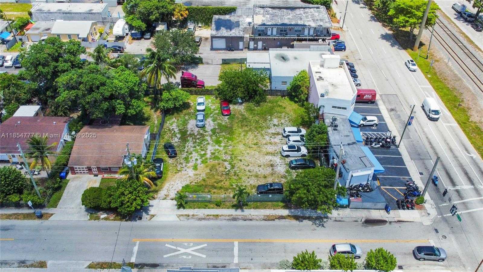 Small Image of 500 SOUTH DIXIE HWY, Hollywood Number 38