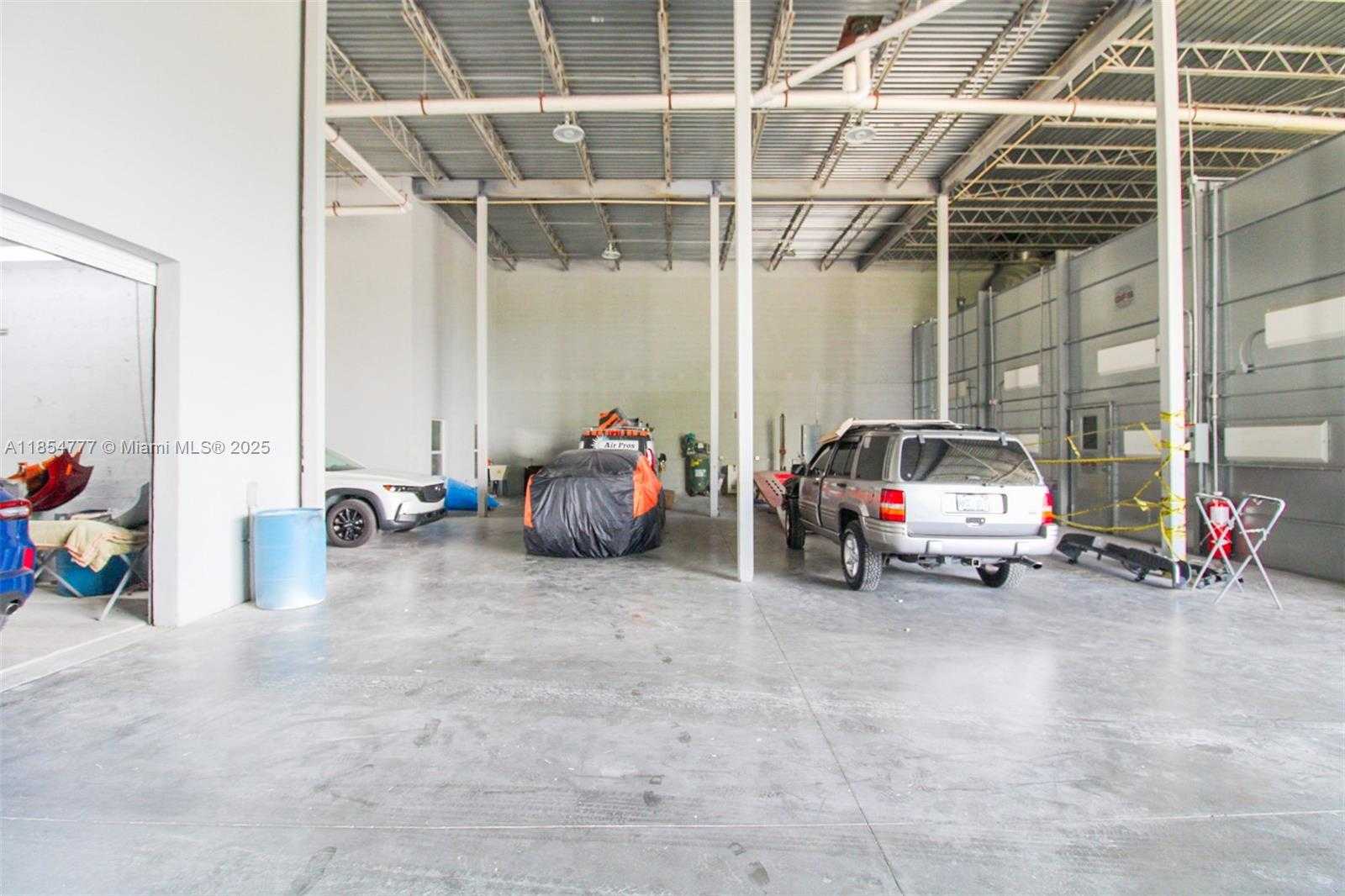 Small Image of 500 SOUTH DIXIE HWY, Hollywood Number 7