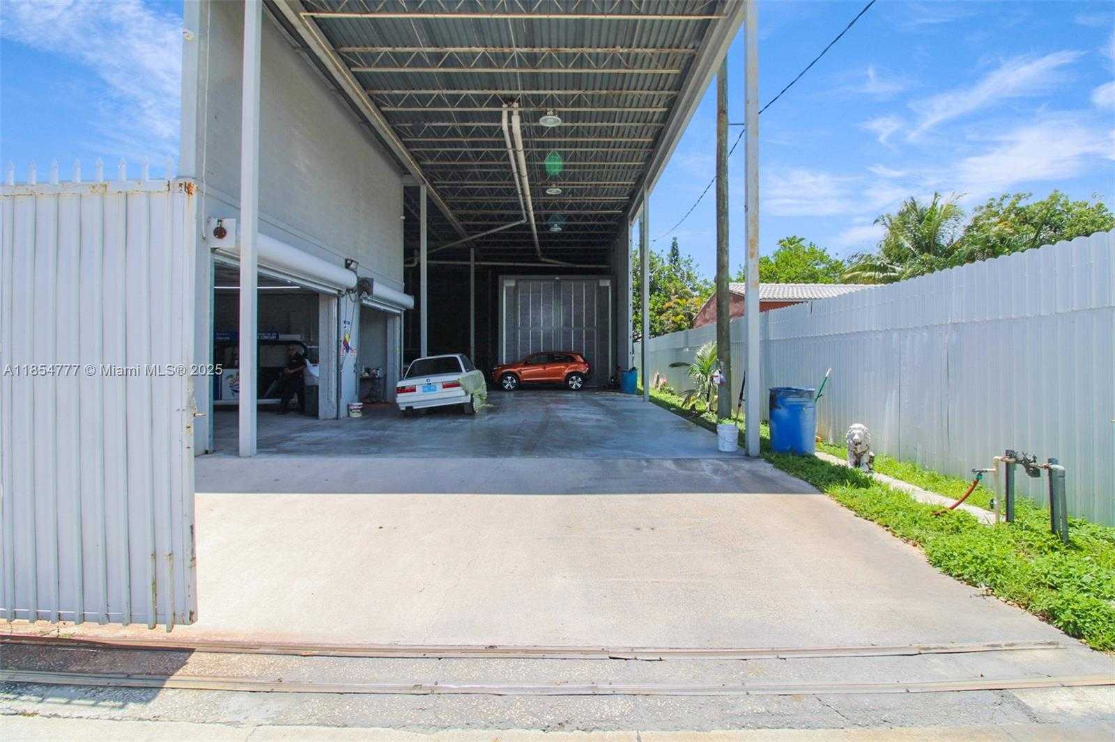 Small Image of 500 SOUTH DIXIE HWY, Hollywood Number 9