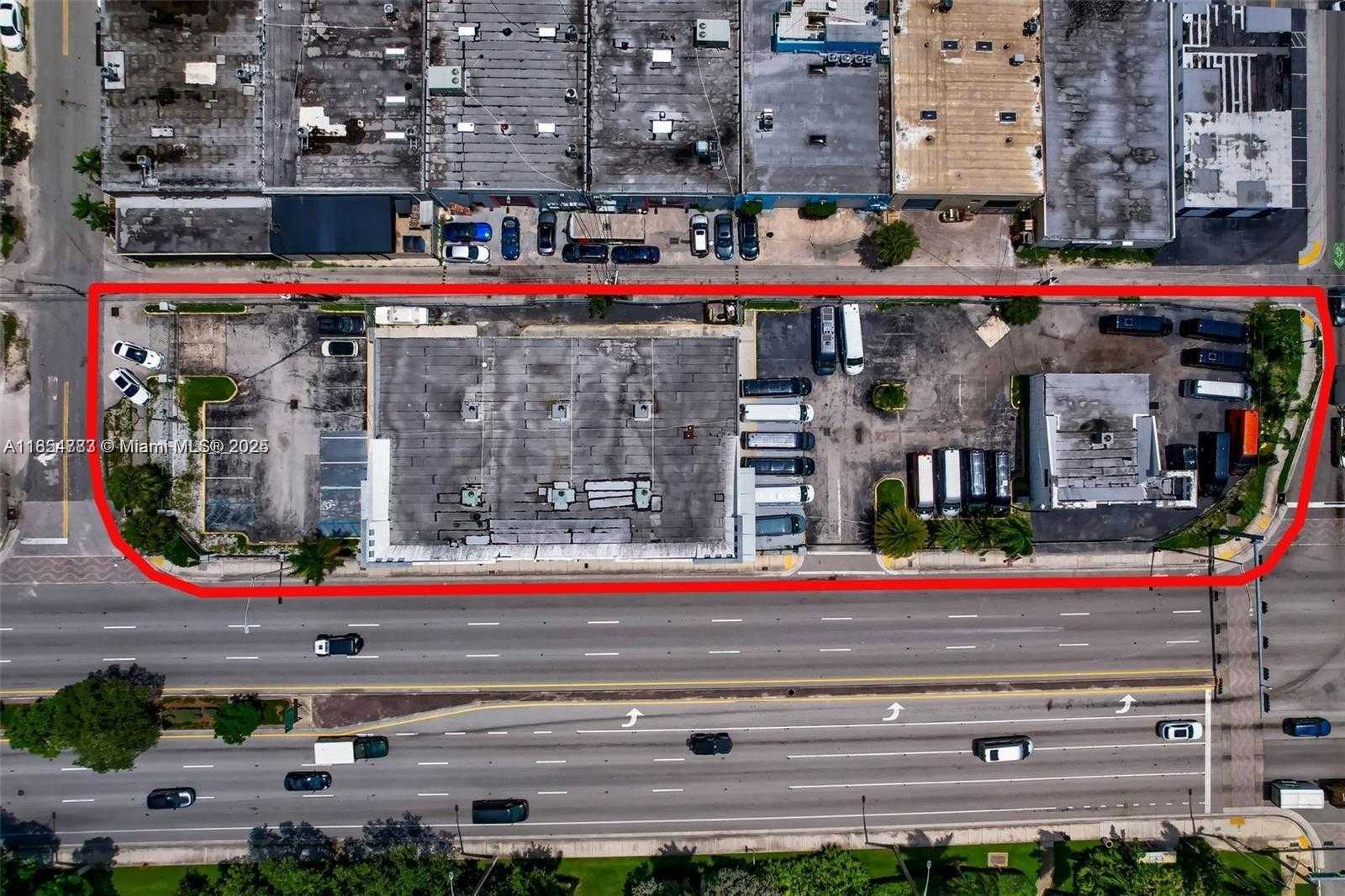 Small Image of 925 WEST BROWARD BLVD, Fort Lauderdale Number 10