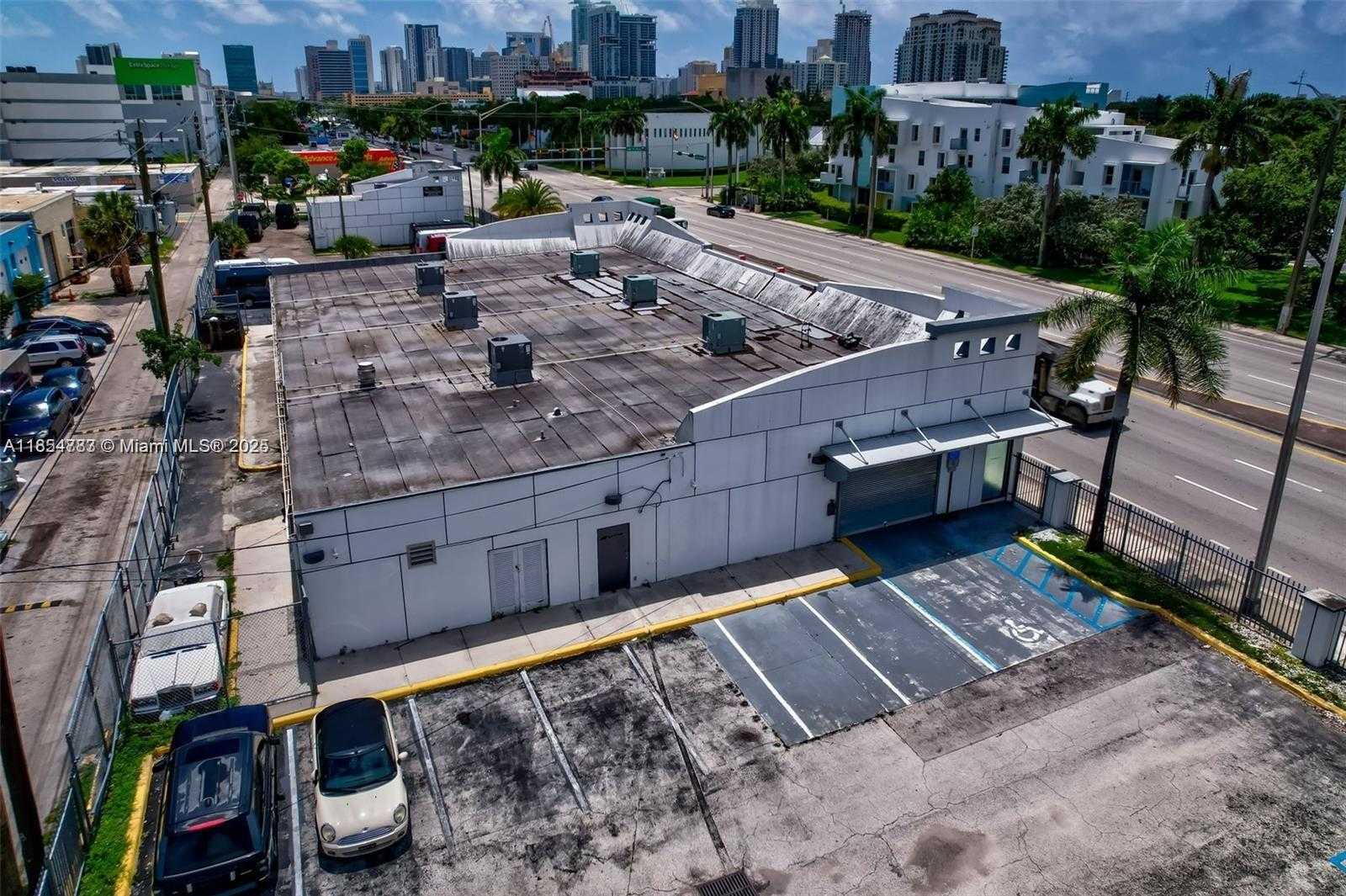 Small Image of 925 WEST BROWARD BLVD, Fort Lauderdale Number 11