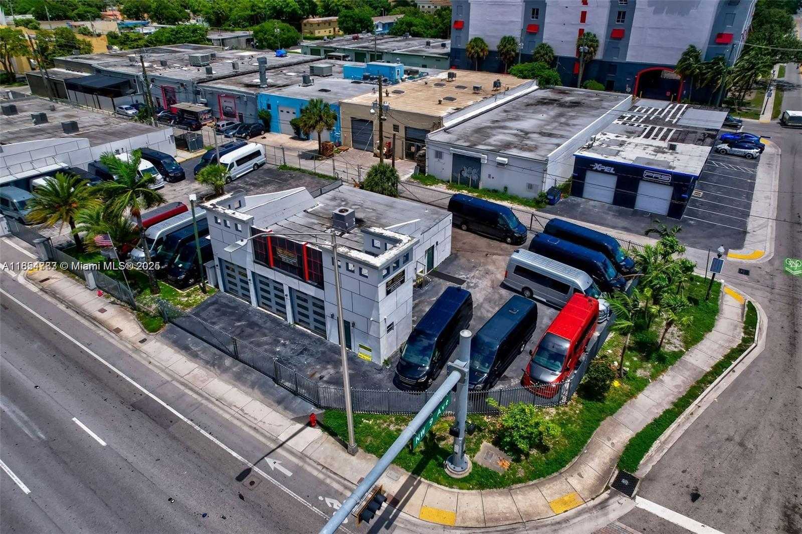 Small Image of 925 WEST BROWARD BLVD, Fort Lauderdale Number 17