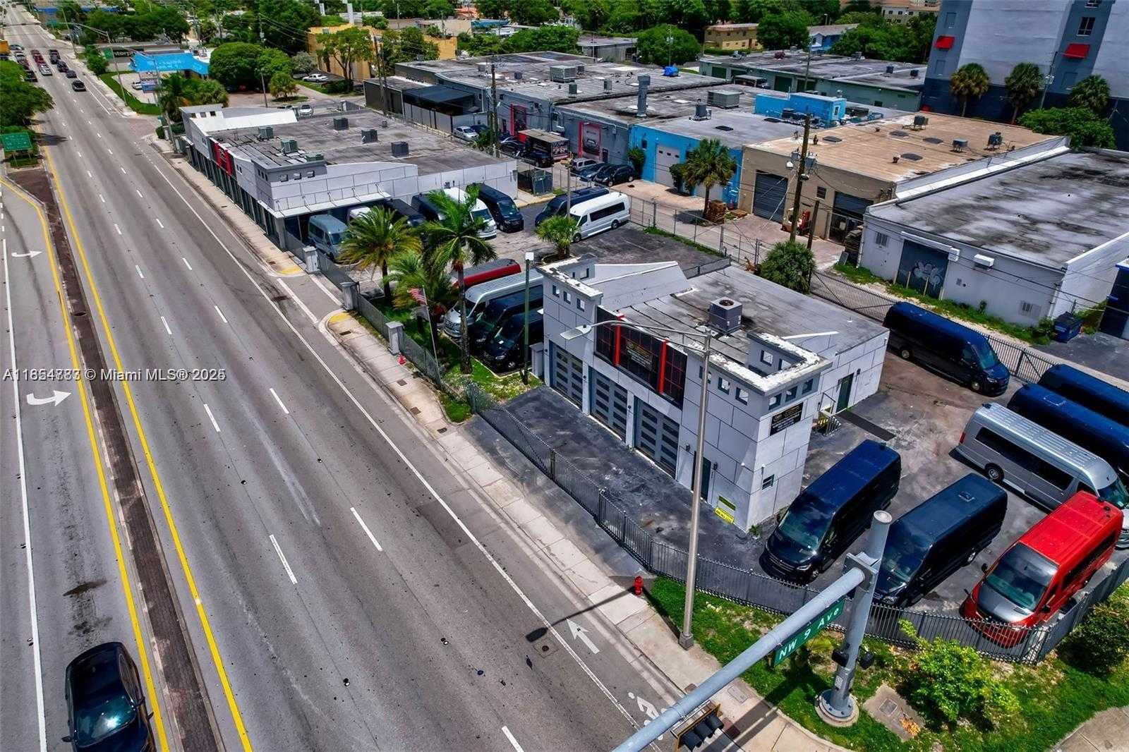 Small Image of 925 WEST BROWARD BLVD, Fort Lauderdale Number 18