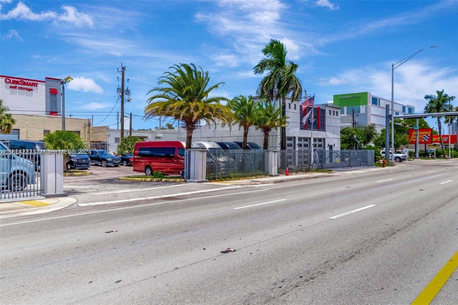 Small Image of 925 WEST BROWARD BLVD, Fort Lauderdale Number 19