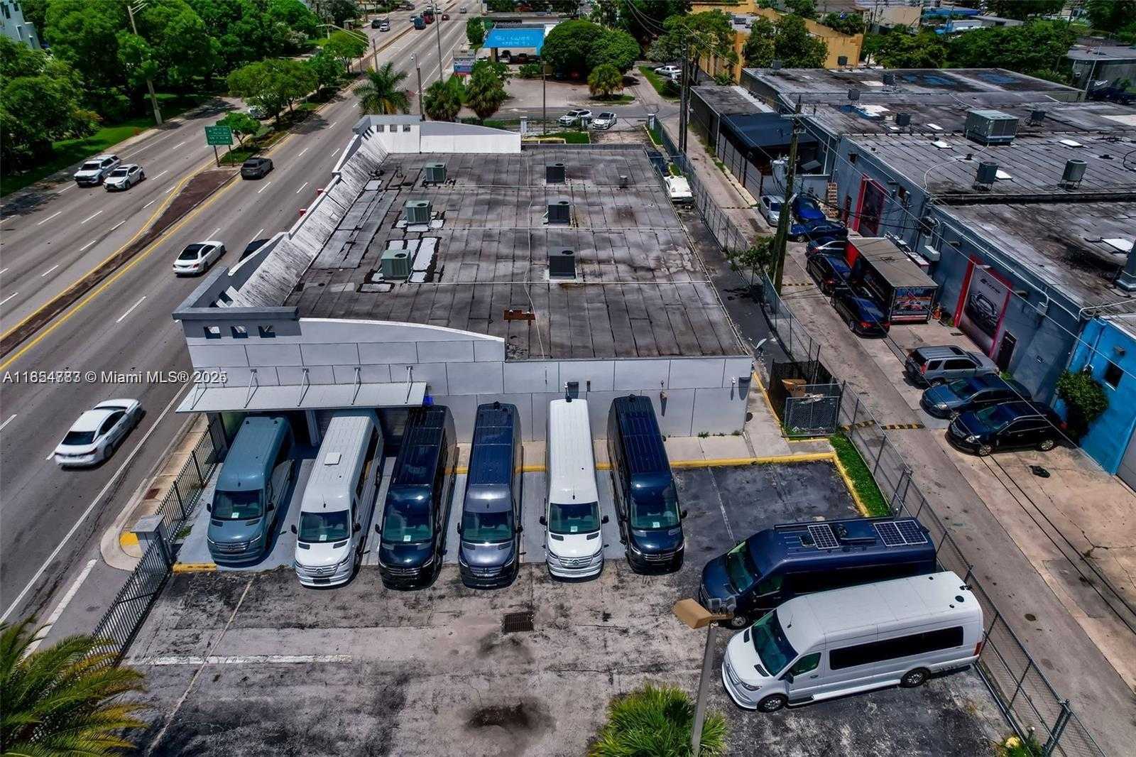Small Image of 925 WEST BROWARD BLVD, Fort Lauderdale Number 21