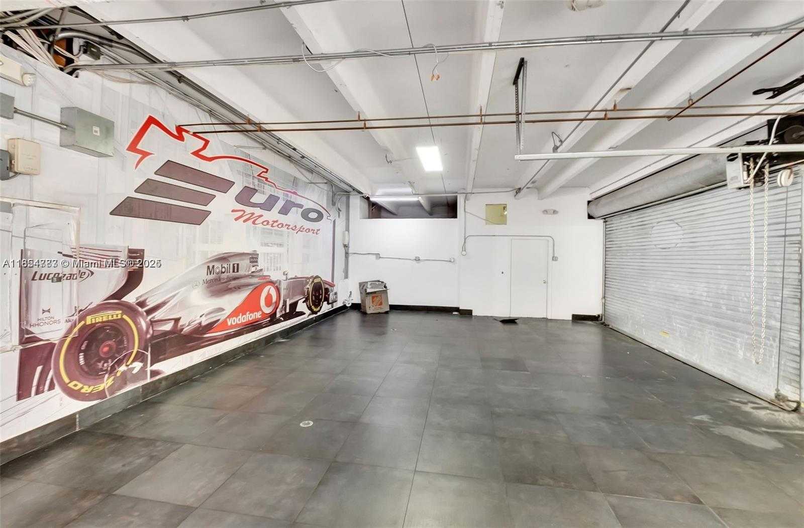 Small Image of 925 WEST BROWARD BLVD, Fort Lauderdale Number 33
