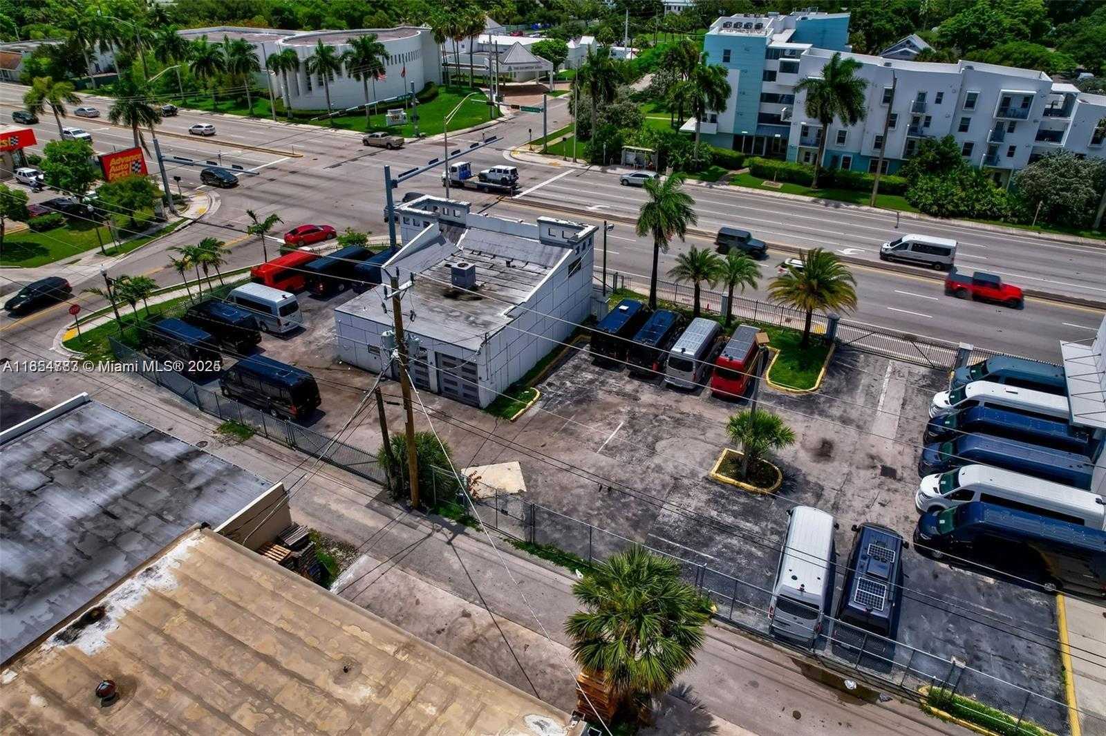Small Image of 925 WEST BROWARD BLVD, Fort Lauderdale Number 39
