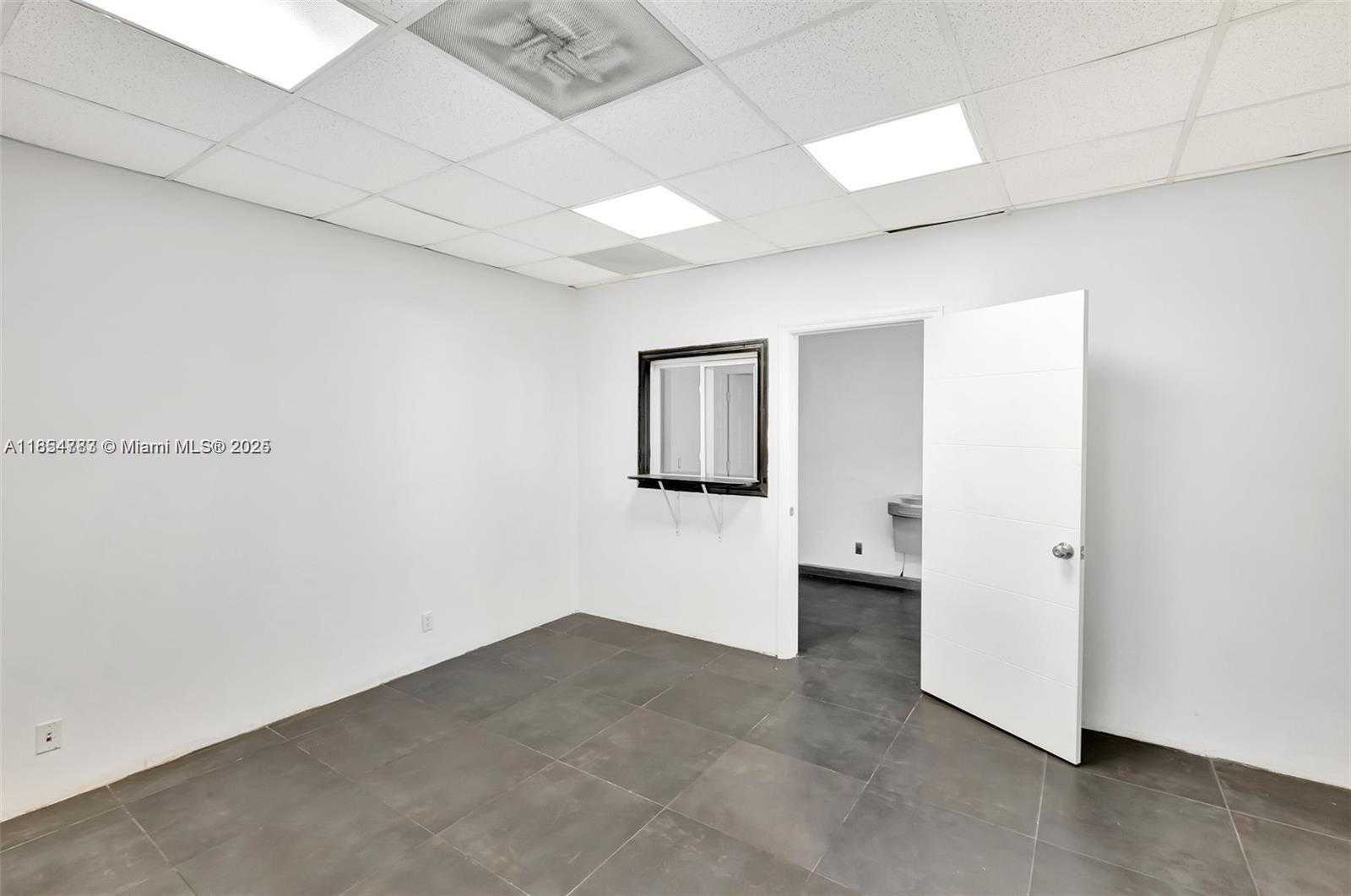 Small Image of 925 WEST BROWARD BLVD, Fort Lauderdale Number 53