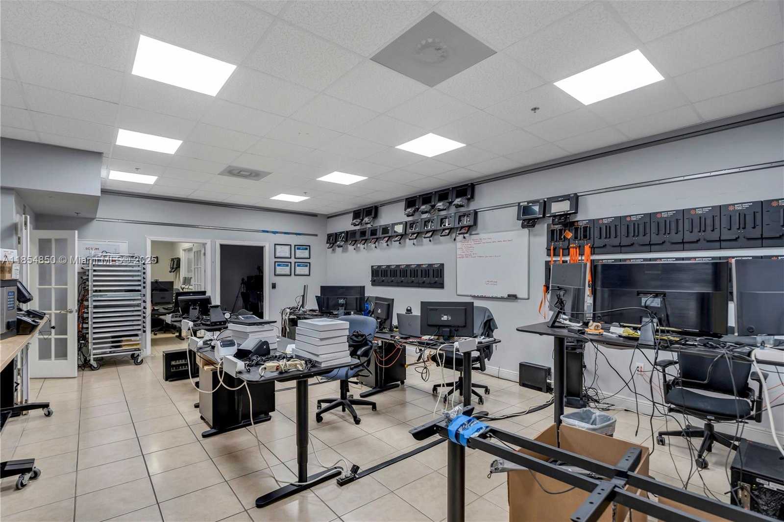 Small Image of 4310 SOUTH WEST 73RD AVE #438890, Miami Number 20