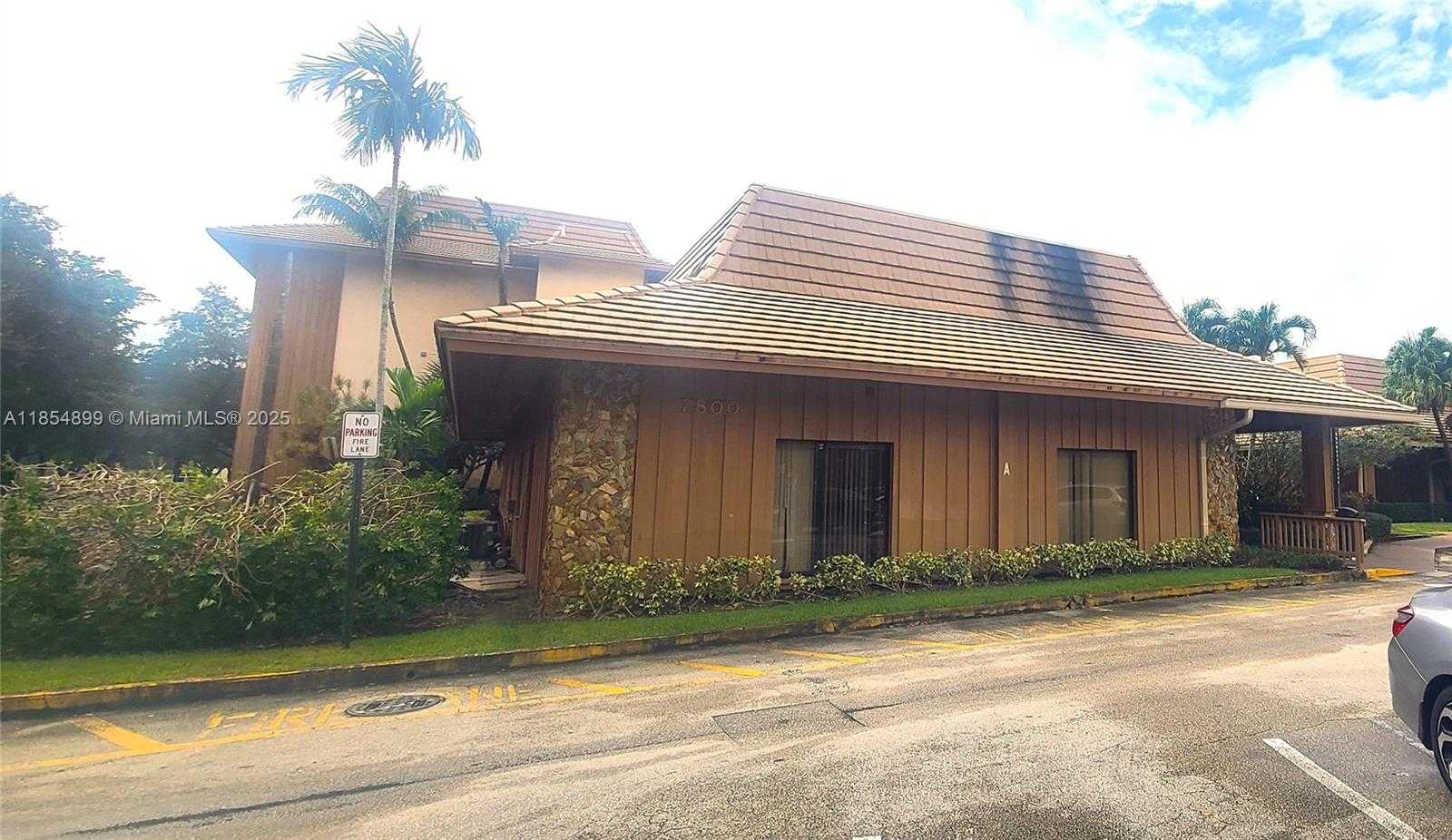 Small Image of 7800 WEST OAKLAND PARK BLVD #100, Sunrise Number 3
