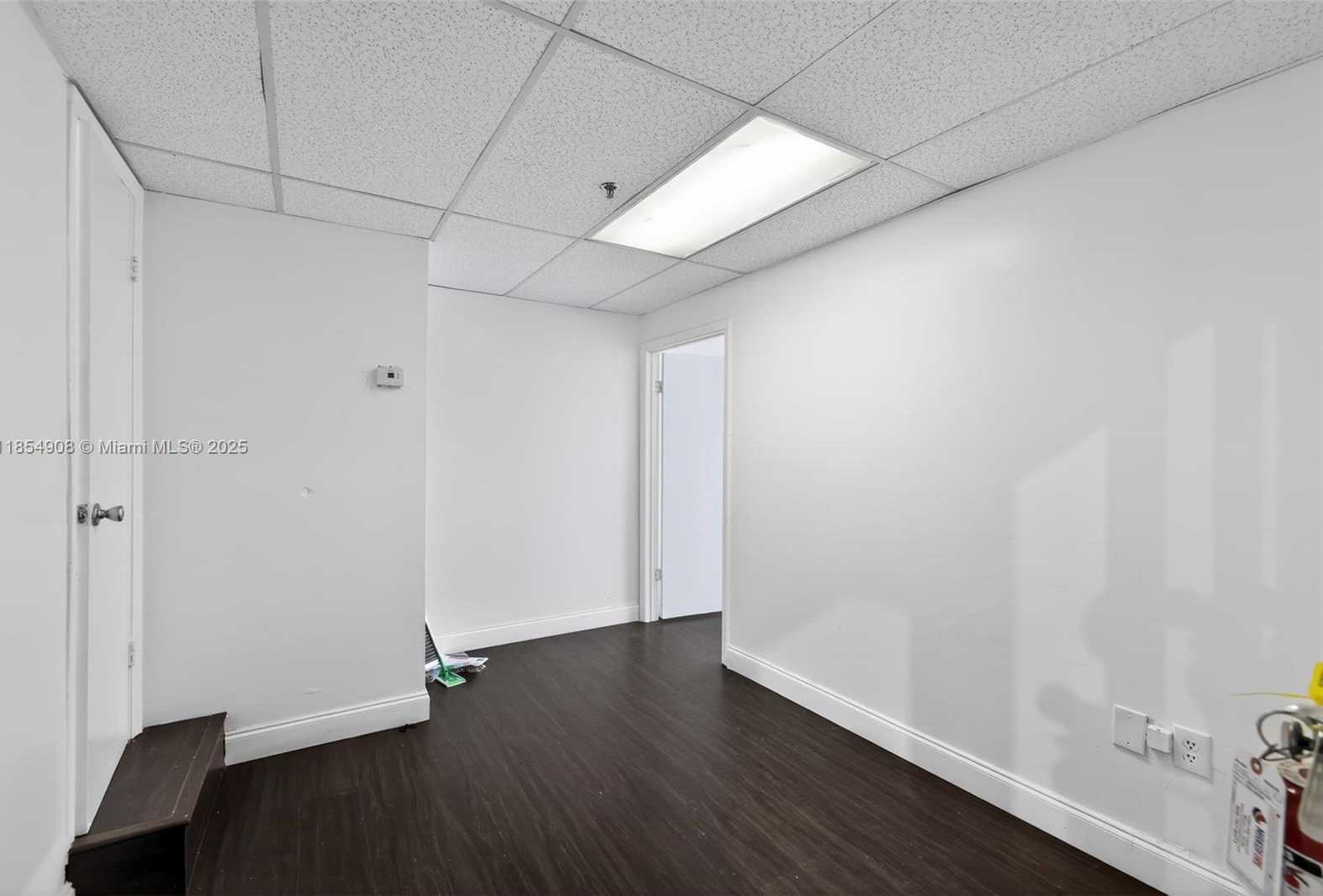 Small Image of 7080 NORTH WEST 50TH ST #1, Miami Number 11