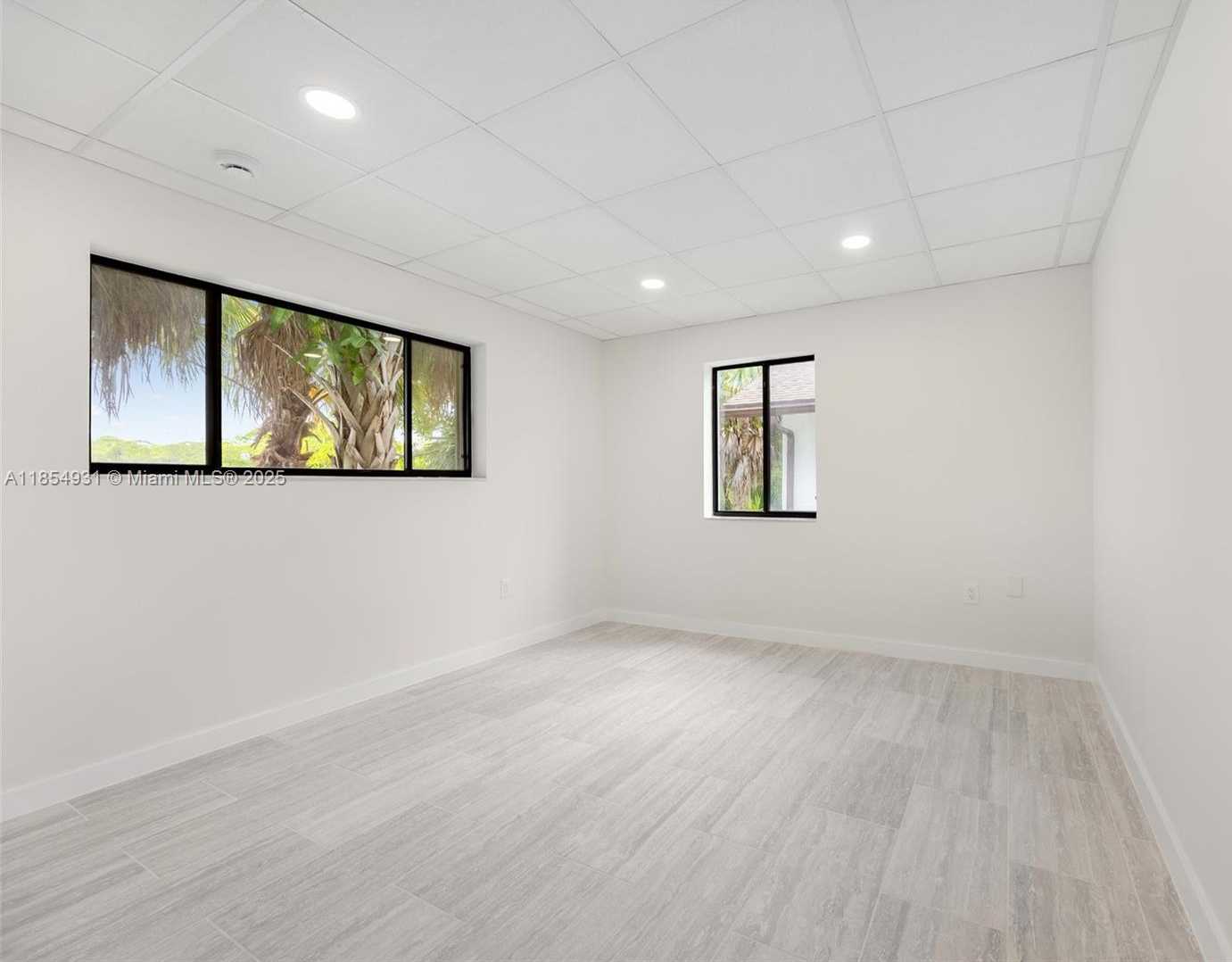 Small Image of 7731 SOUTH WEST 62ND AVE #201, South Miami Number 3