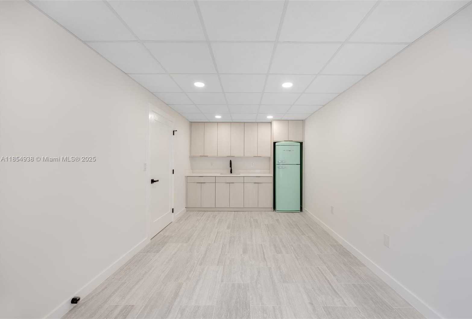 Small Image of 7731 SOUTH WEST 62ND AVE #202, South Miami Number 3