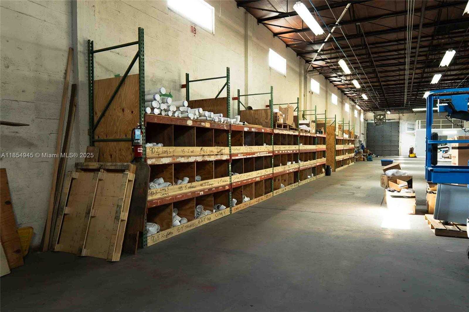 Small Image of 500 WEST 84TH ST, Hialeah Number 22
