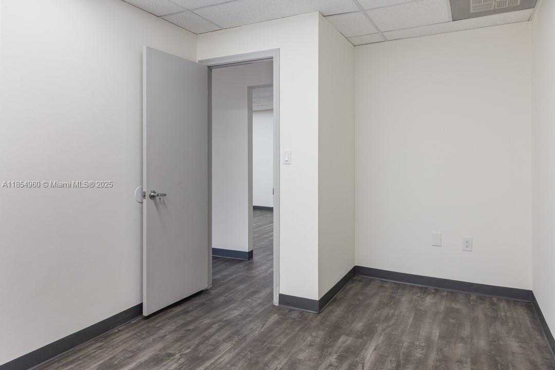 Small Image of 1501 NORTH WEST 82ND AVE, Doral Number 10