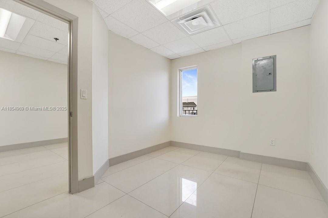 Small Image of 2201 NORTH WEST 79TH AVE #2051, Doral Number 10