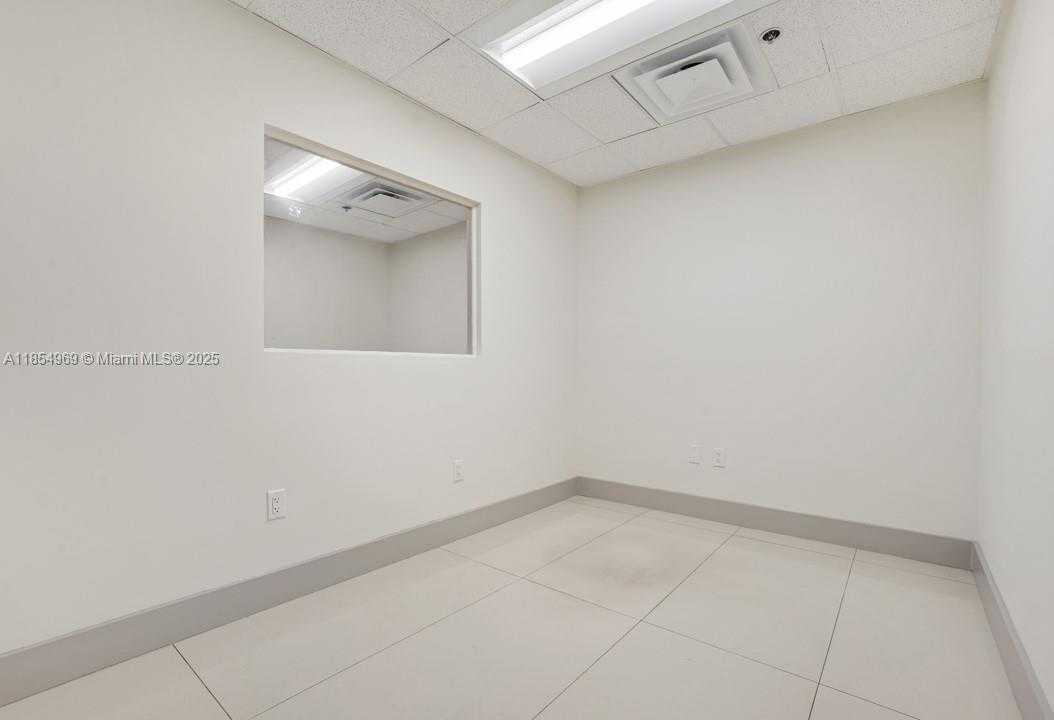 Small Image of 2201 NORTH WEST 79TH AVE #2051, Doral Number 13