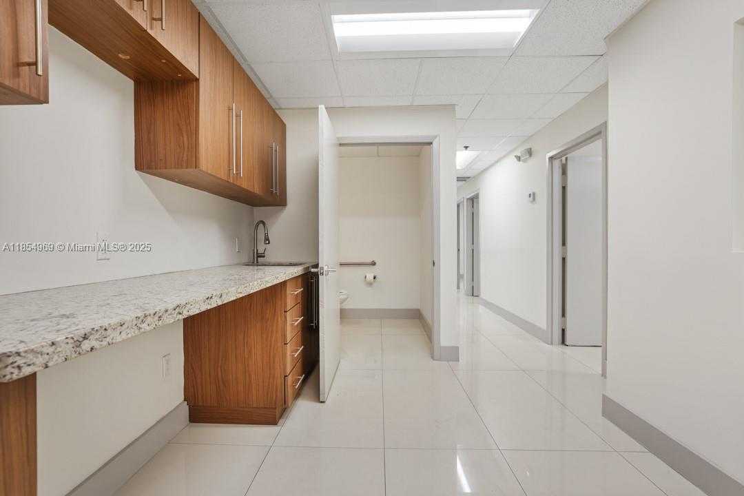 Small Image of 2201 NORTH WEST 79TH AVE #2051, Doral Number 18