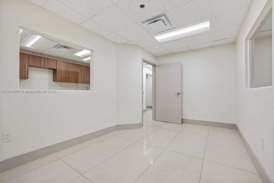 Small Image of 2201 NORTH WEST 79TH AVE #2051, Doral Number 22