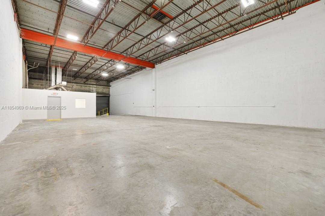 Small Image of 2201 NORTH WEST 79TH AVE #2051, Doral Number 3