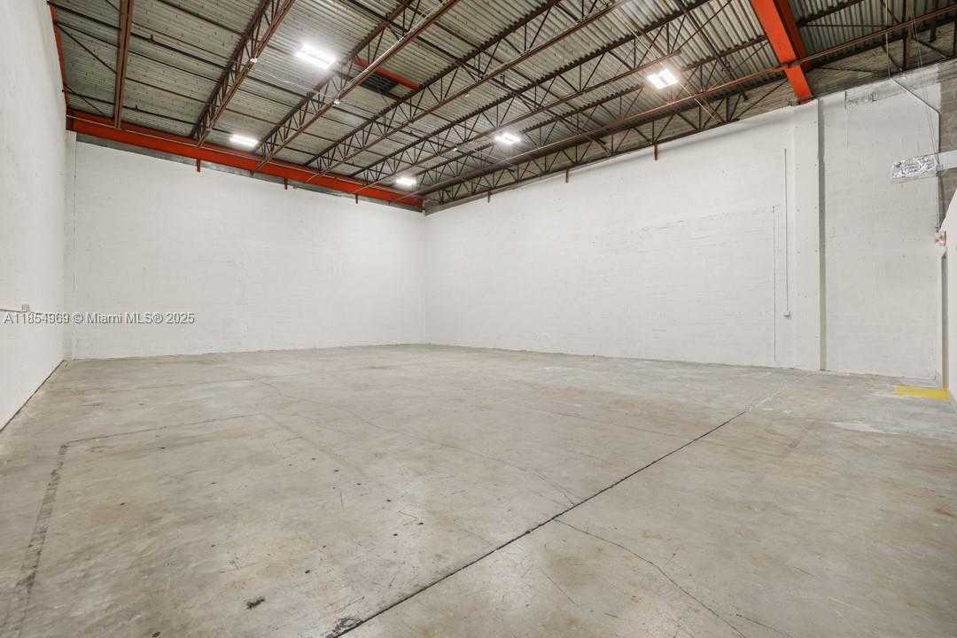 Small Image of 2201 NORTH WEST 79TH AVE #2051, Doral Number 6