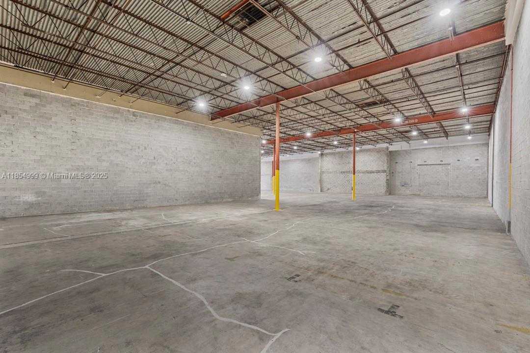 Small Image of 1626 NORTH WEST 82ND AVE #1580-1590, Doral Number 11